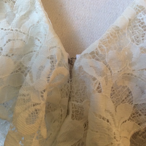INC Beautiful Ivory Lace Long Sleeve Ruffled Jacket Size S - Picture 3 of 10
